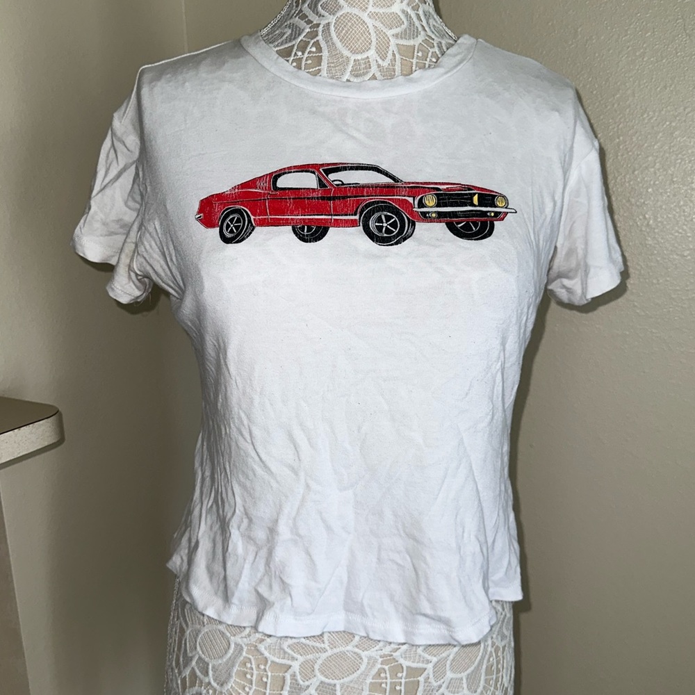 EUC XS Dirtee Laundry “Born to Ride” crop top.